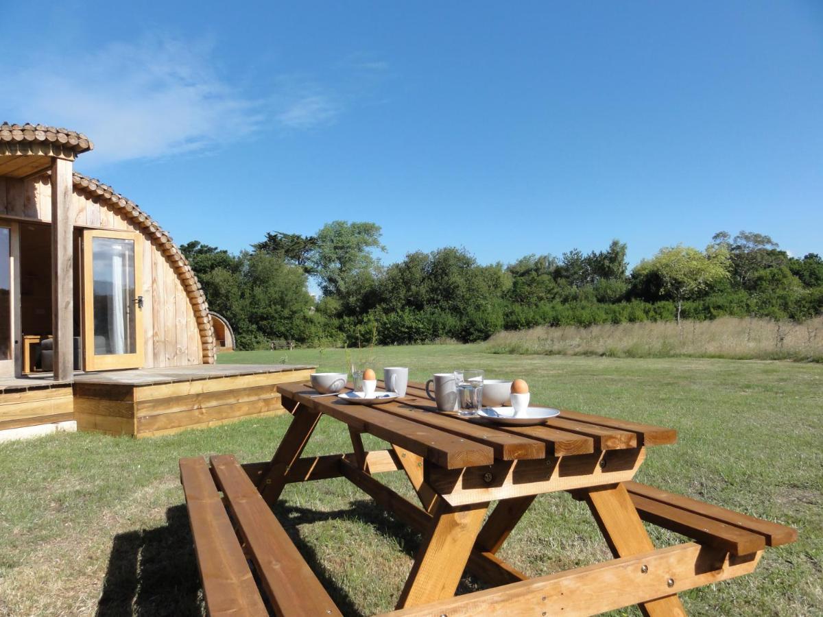 Cosy Cabins At Westfield Farm, Isle Of Wight Yarmouth  Exterior photo
